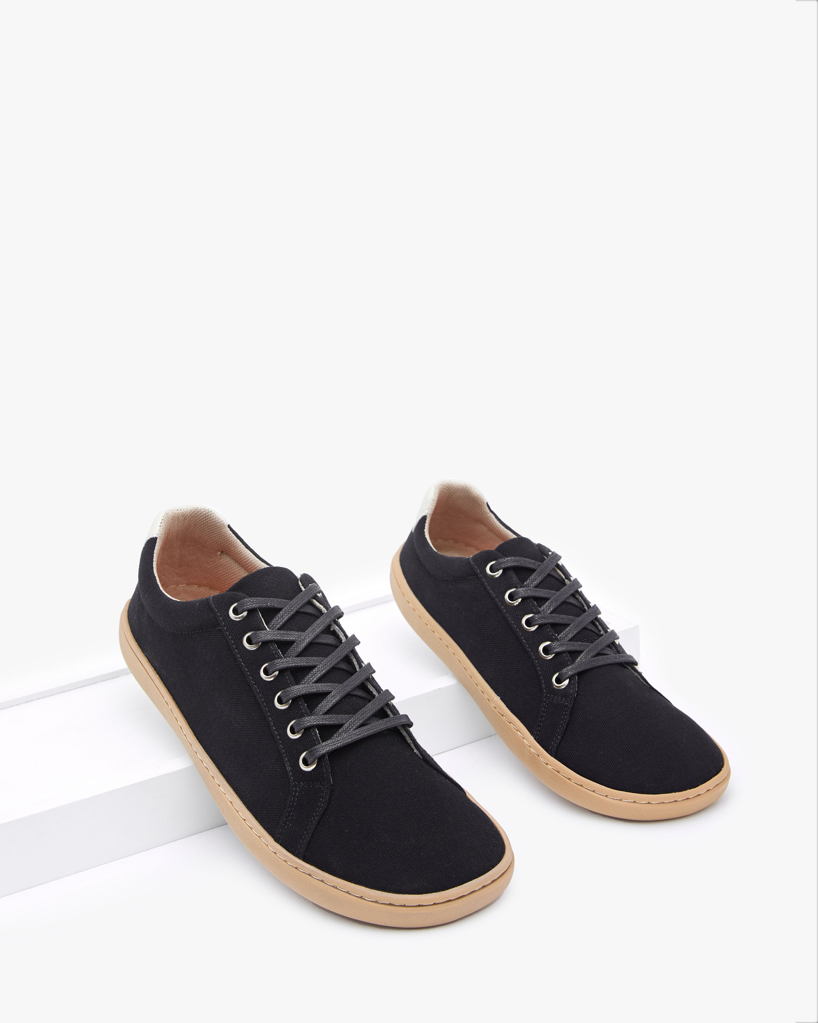 Black Sneakers For Men Style Staple Origo Shoes black-sneakers-for-men-style-staple-origo-shoes