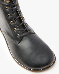 The Women's Adventurer Boot