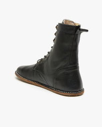 The Women's Adventurer Boot
