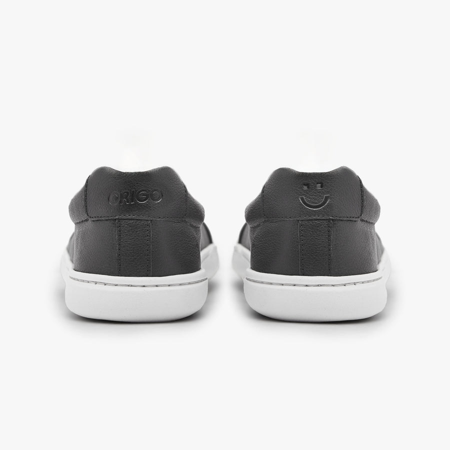 The Women's Everyday Sneaker | Gen 3 in Natural Leather