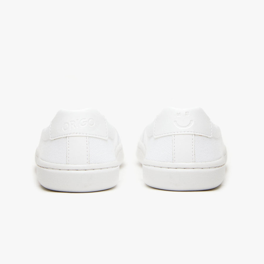 The Women's Everyday Sneaker | Gen 3 in Cotton Canvas