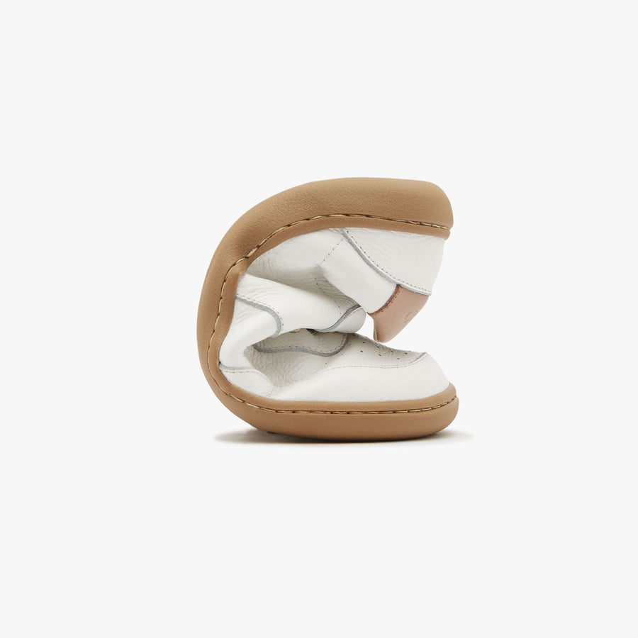 The Women's Retro Sneaker | Natural Leather