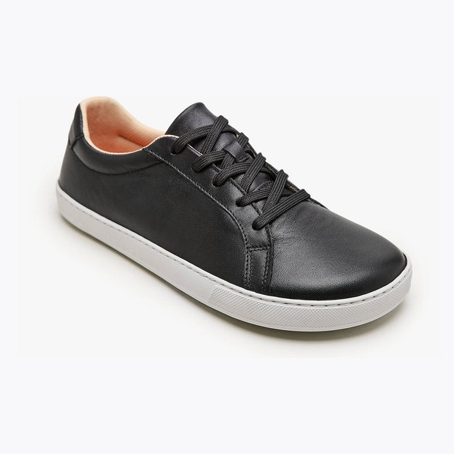 The Women's Everyday Sneaker in black natural leather - Origo barefoot shoes
