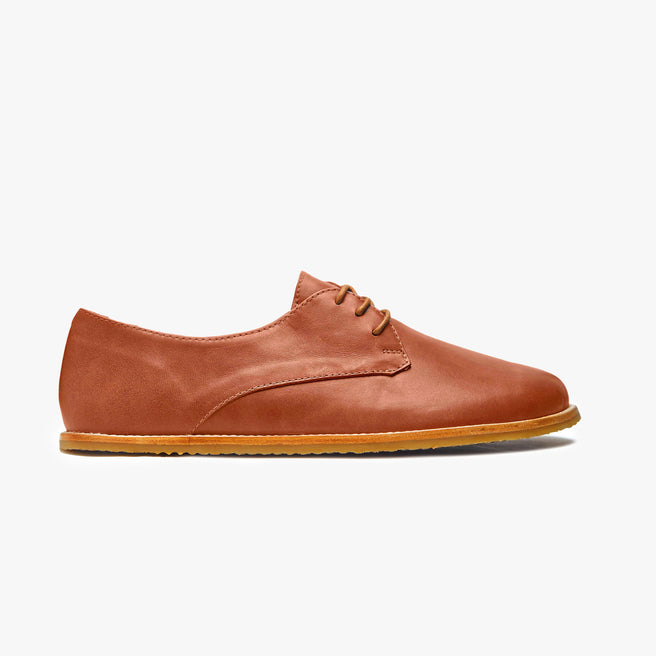 Origo Men's Derby, Cinnamon - front three-quarter view