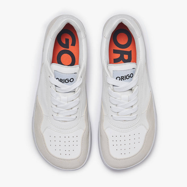 The Women's Modern Retro Sneaker