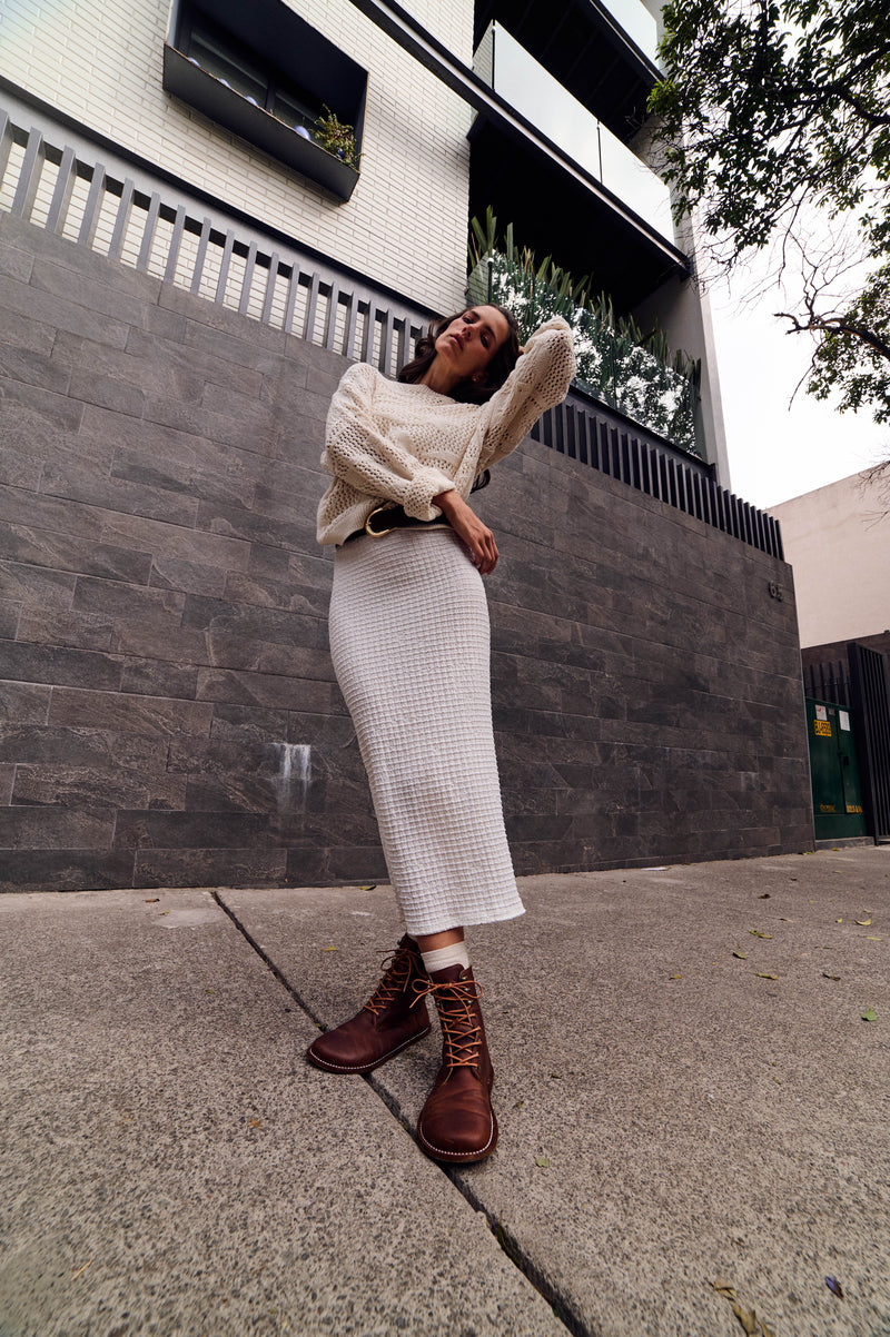 Strong and Grounded: Women’s Barefoot Work Boots