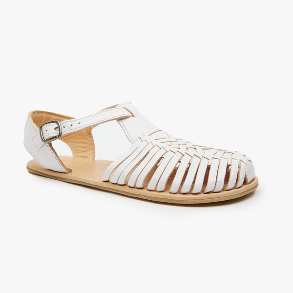 Yuu Fable White‎ Woven Huarache Sandals Women's size 6.5M Slip On Flats NIB