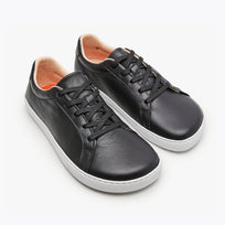 The Women's Everyday Sneaker in black natural leather - Origo barefoot shoes
