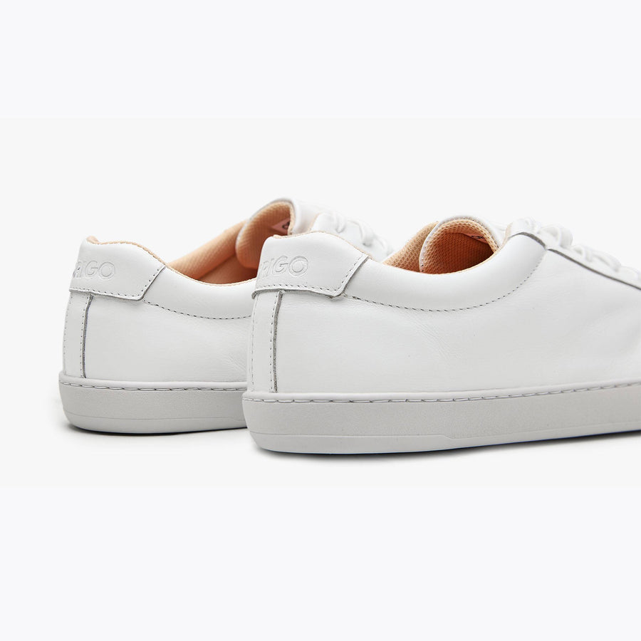 The Women's Everyday Sneaker in white natural leather - Origo barefoot shoes