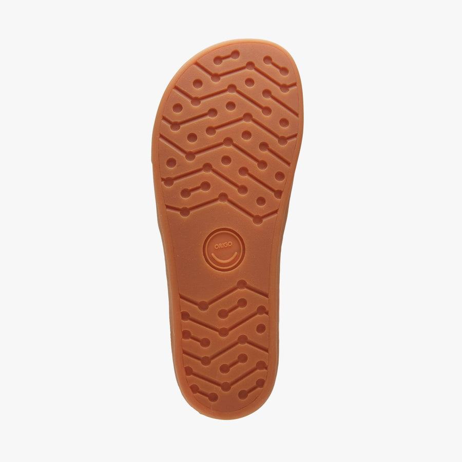 The Men's Everyday Sneaker in cinnamon natural leather - Origo barefoot shoes
