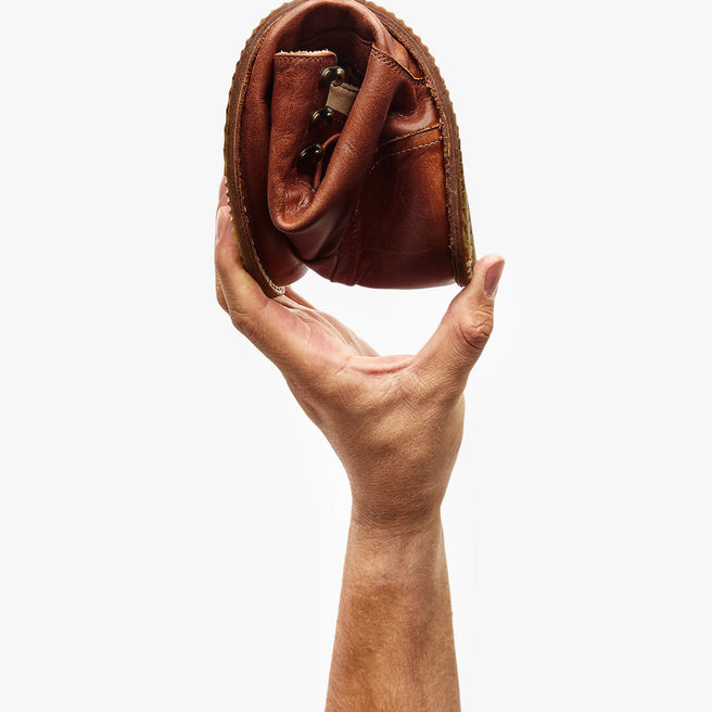 Origo Men's Adventurer Boot, Vintage Brown - flexible sole bending