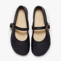 The Intreccio Mary Jane Color barefoot flat Black in a white background 3