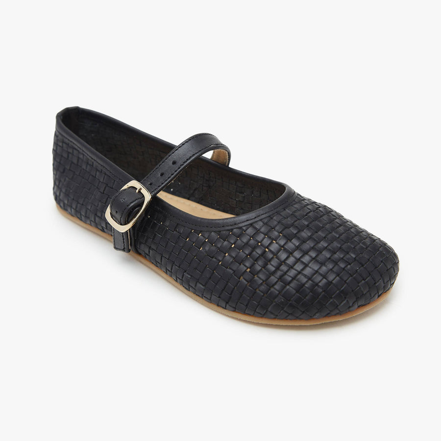 The Intreccio Mary Jane Color barefoot flat Black in a white background 1