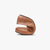 Origo Women's Penny Loafer, Light Brown - flexible sole bending
