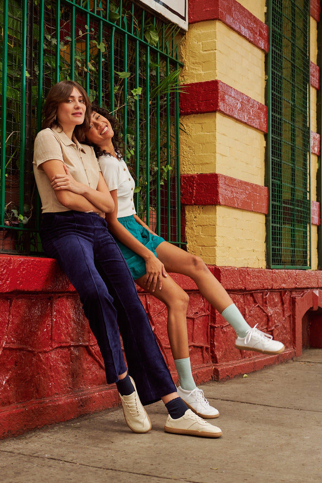 Barefoot Shoes - The Retro Sneaker in Natural Leather Women - Origo Shoes